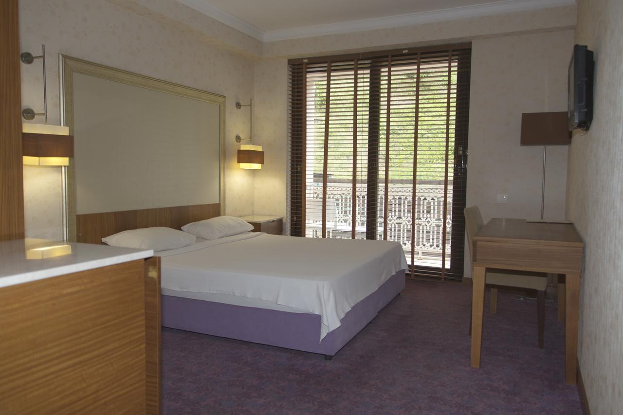Resort Rayda Gagra Esterno foto